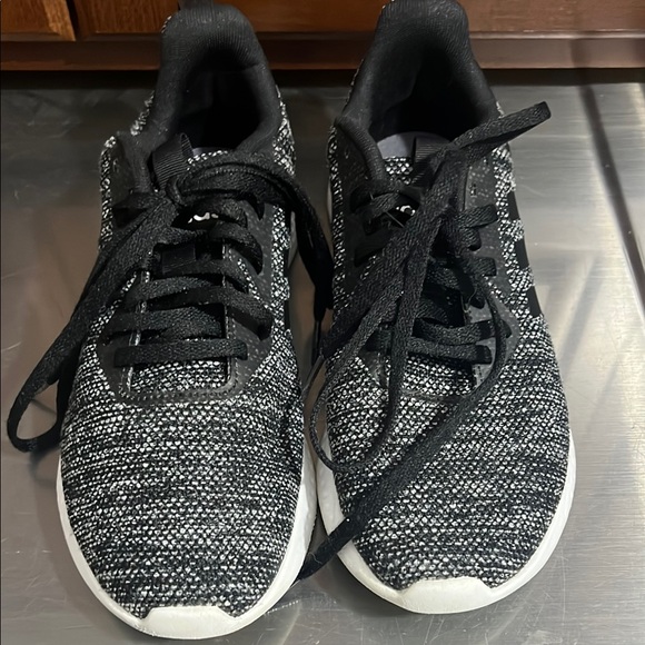 Adidas Black and White Kids Sneakers size 6 running kids Boys - Picture 5 of 5